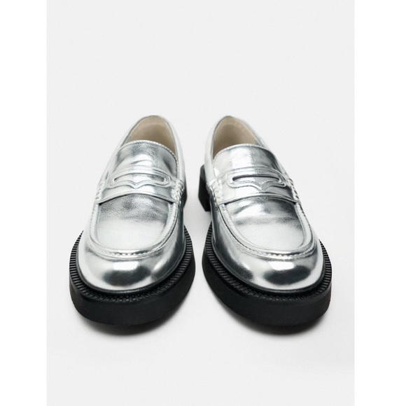 NWT Zara metallic loafers/ 6,5 - Picture 2 of 10